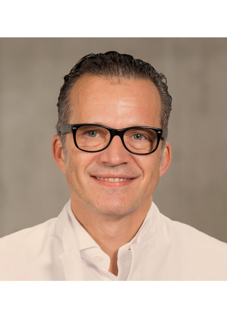 Portrait von Prof. Dr. Liener